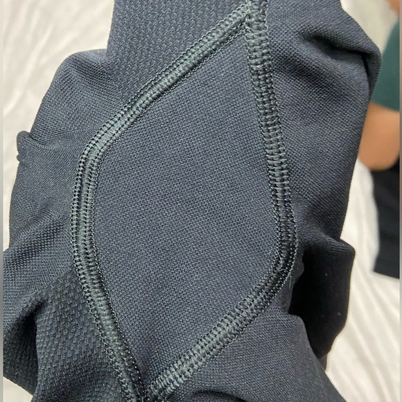Gymshark set - Picture 8 of 9
